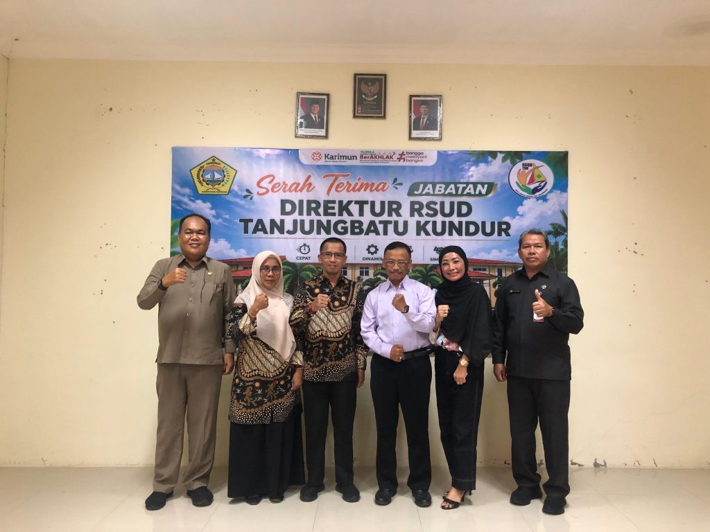 WhatsApp-Image-2026-06-26-at-19.59.38-1-1024x768 Bupati Karimun Lantik Direktur RSUD Tanjung Batu Kundur dan 4 Kepala Puskesmas Baru